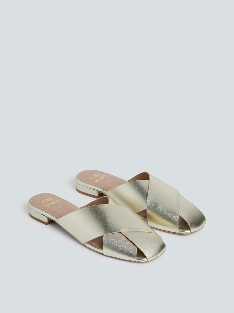 Luna Blu Gold-Toned Fisherman Mules